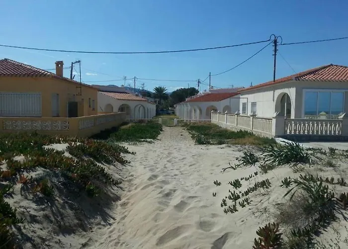 Casa A Pie De Playa En Marinas *